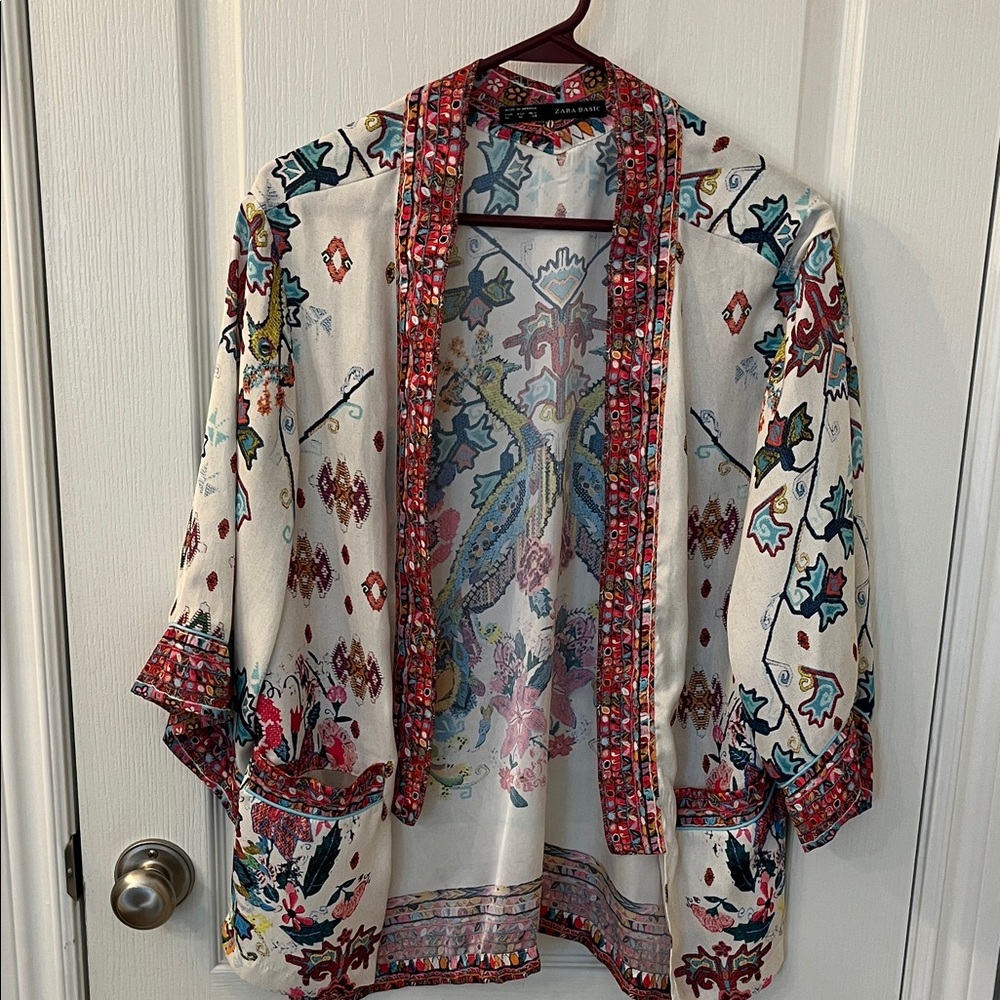 Zara White Floral Embroidered Kimono with Red Trim